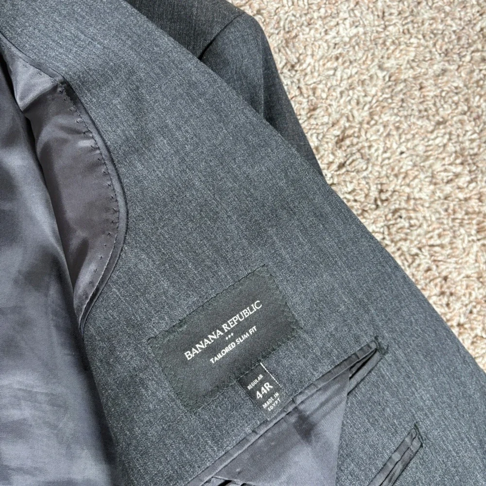 Banana Republic Mens 44R Tailored Slim Fit Grey Wool Blend Blazer Jacket